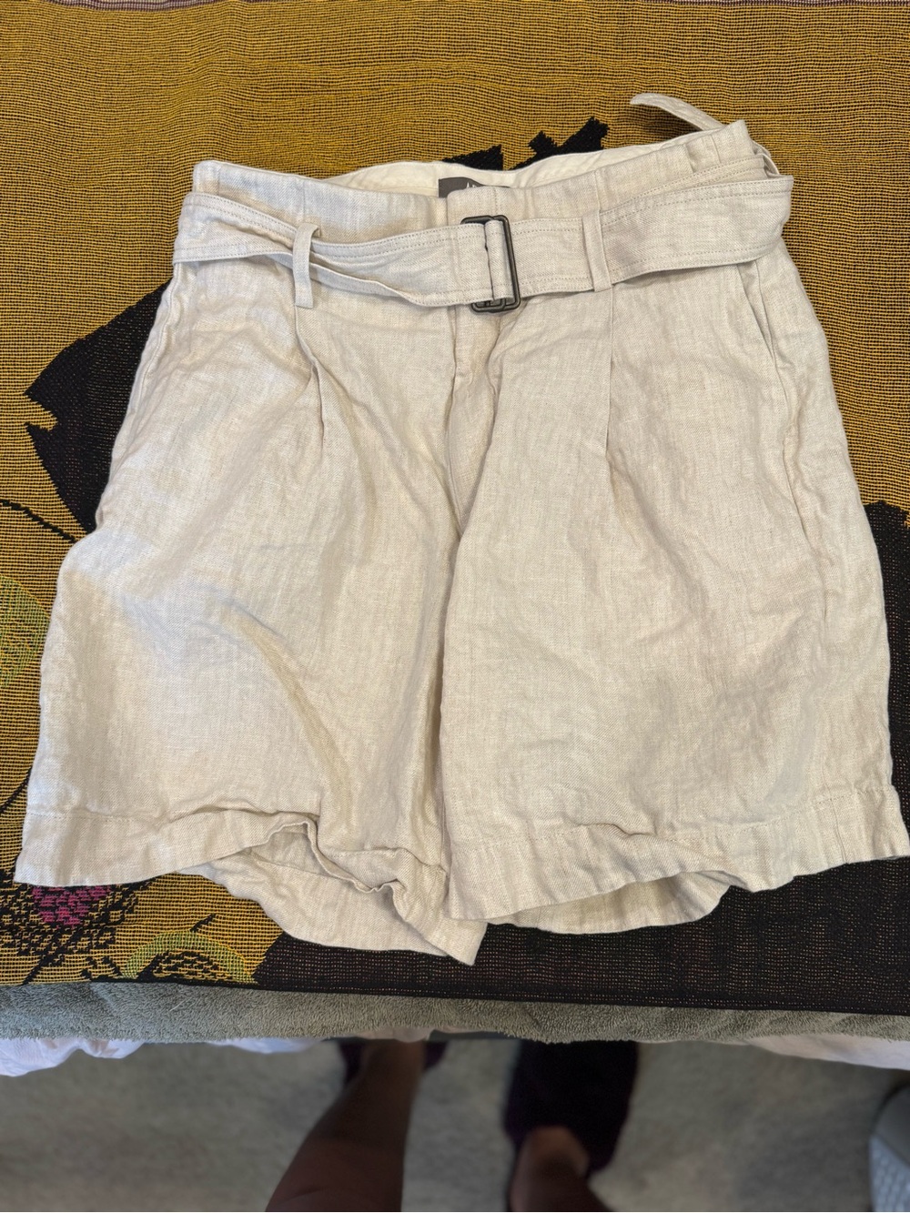 American Eagle Outfitters Cream High-Rise Belted Linen Shorts